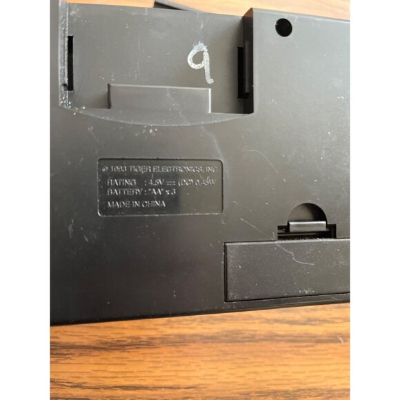 Tiger Quiz Wiz electronic question & answer game vintage 1993 - Picture 4 of 6